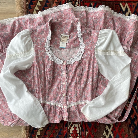 Gunne Sax Dresses & Skirts - Vintage Gunne Sax Renaissance Puff Sleeve Prairie Dress